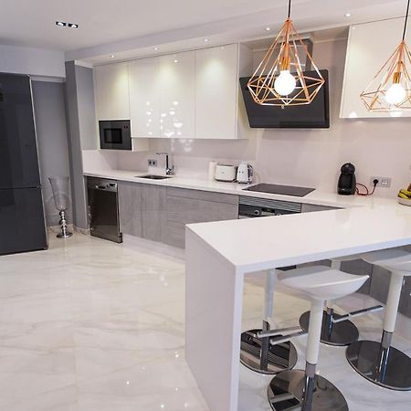 Luxury 2 Bedroom Apartment In Los Cristianos Los Cristianos  Buitenkant foto