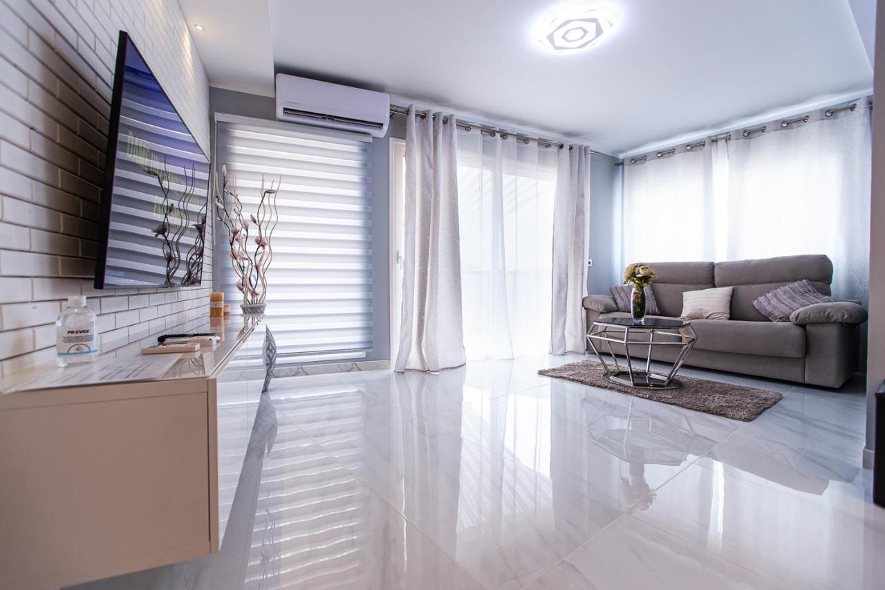 Luxury 2 Bedroom Apartment In Los Cristianos Buitenkant foto